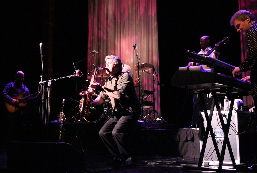 Spyro Gyra playing live
